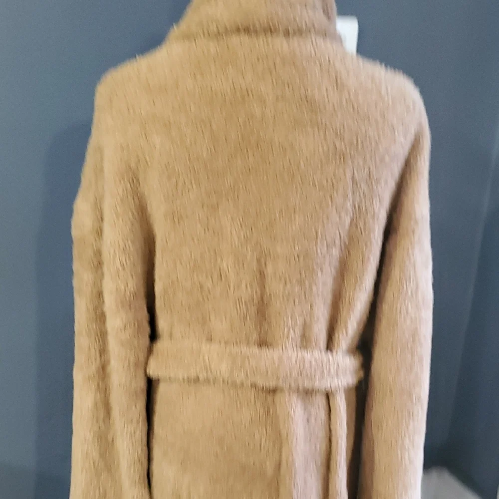 Barefood Dreams Cozy Tan Fleece Long  Robe - Picture 5 of 9